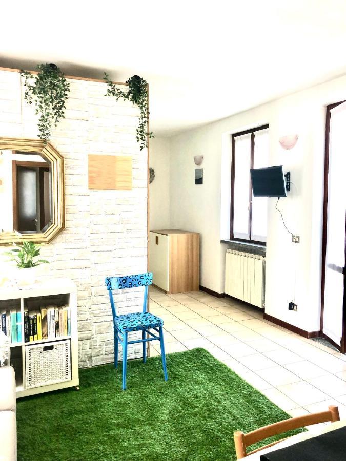 Casa Nonna Elide Apartment Besozzo Екстериор снимка