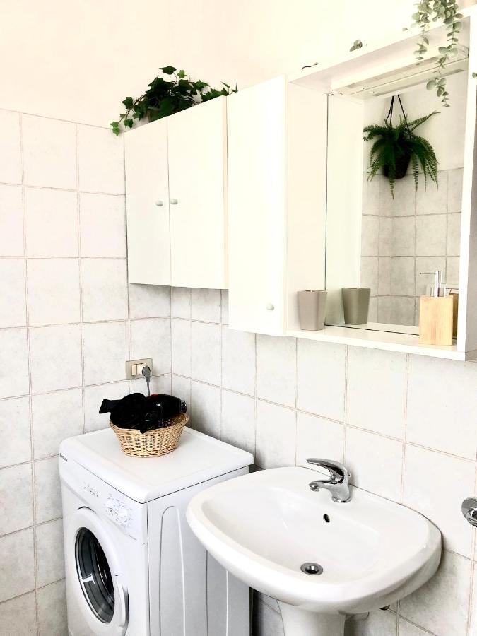 Casa Nonna Elide Apartment Besozzo Екстериор снимка