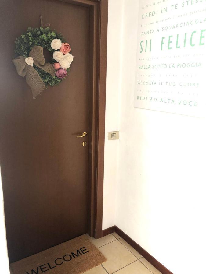 Casa Nonna Elide Apartment Besozzo Екстериор снимка