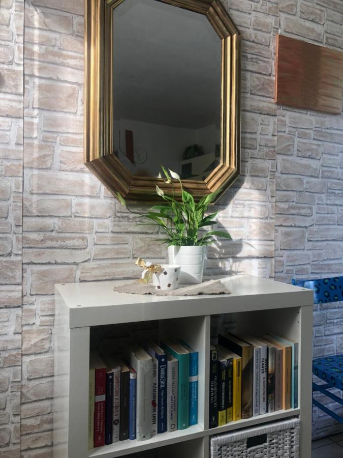 Casa Nonna Elide Apartment Besozzo Екстериор снимка